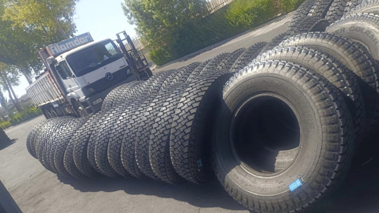 خرید روکش لاستیک کامیون و اتوبوس در تبریز از کن تایر خرید روکش لاستیک کامیون و اتوبوس در تبریز از کن تایر